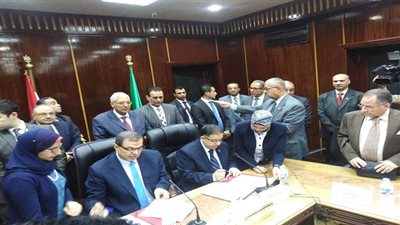 وزير القوي العاملة يدين اي عمل ارهابي ويصف حادثة الصيدلي بالسعودية فردي 