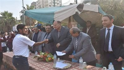 محافظ الفيوم يشهد الاحتفال باليوم العالمي للسكر بالجامعة