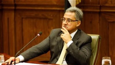 الحكومة: تحديد مواعيد لغلق المحال والكافيهات يتعلق بالأمن القومى 