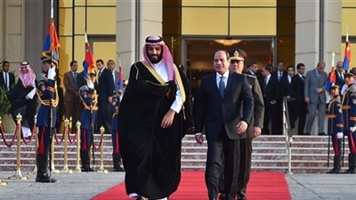 طوارئ بمطار القاهرة استعدادا لمغادرة ولي العهد السعودي