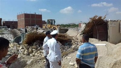 ازالة 950 متر تعديات على الاراضى الزراعية بالسويس