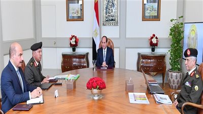 توصيات اجتماع الرئيس السيسي مع رئيس الهيئة الهندسية للقوات المسلحة ومدير إدارة المهمات