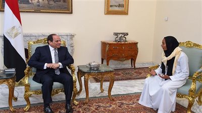 الرئيس السيسي يستقبل المواطنة مروة العبد