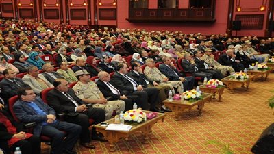 القوات المسلحة تنظم الندوة التثقيفية العاشرة لطلبة جامعة الأزهر