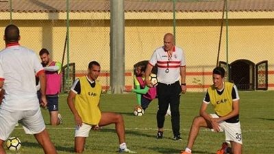 رئيس الزمالك يمنع جروس واللاعبين من دخول النادي بسياراتهم