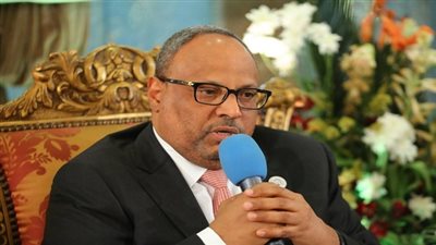 السفير الاماراتى على هامش تكريمه بقلادة سيناء: تعلمنا على ايدى مدرسيين مصريين ومعظم المدن الاماراتية وضع المخطط لها مهندسيين مصريين   