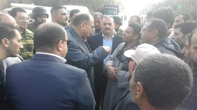 محافظ الفيوم يقود حملة مكبرة لإزالة التعديات علي الأراضي الزراعية