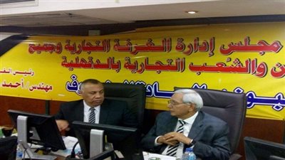 محافظ الدقهلية.. يطلب دراسة جدوى للبورصة السلعية بجمصة ونقل سوق الجمله خارج المنصورة