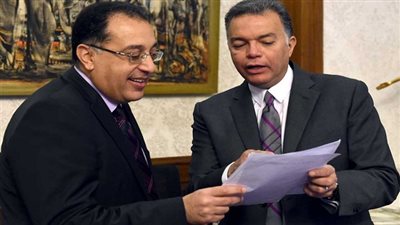 «مدبولي»: ٣٠٠ مليون جنيه لاستكمال مشروعات محاور النيل