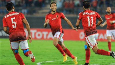 الأهلي يحصل على توقيع نجم منتخب مصر