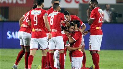 الأهلي يصفع الزمالك.. ويخطف هداف الكونفدرالية