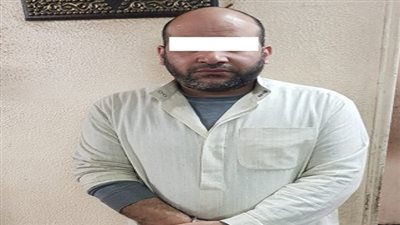 ضبط شخص لقيامه بالإتجار بالنقد الأجنبى خارج غير نطاق السوق المصرفى