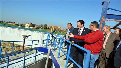 محافظ القليوبية يتفقد عدد من مشروعات  المياه والصرف الصحي بشبين القناطر بتكلفة 315 مليون جنيه