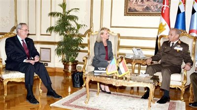 الفريق أول محمد زكى يلتقى وزير الأمن الداخلى الأمريكى