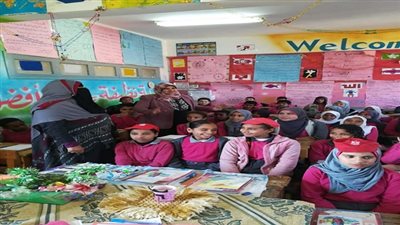 وكيل تعليم السويس تتفقد مدارس القطاع الريفي   