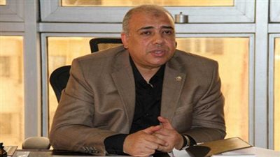 رئيس مترو الأنفاق والعضو المنتدب يتفقدان مراحل إنشاء ورشة جديدة لصيانة قطارات الخط الأول بحوش كوتسيكا