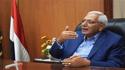 محافظ الدقهلية حل جذري لطريق بني عبيد أولاد صقر والإصلاح خلال اسبوعين 