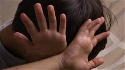 عامل يتعدي جنسيا علي طفل بأستدراجه لمنزله بالسنبلاوين دقهلية