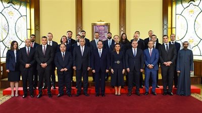 الرئيس السيسي يستقبل وفداً لرؤساء وممثلي عدد من كبرى صناديق الاستثمار العالمية والإقليمية