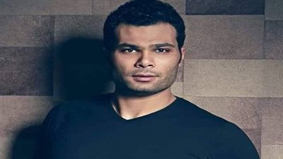 غدًا.. أحمد عبد الله محمود ضيف 