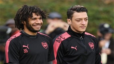 الننى واوزيل فى تشكيلة الارسنال الاساسية لاول مرة