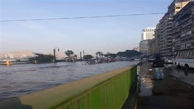 الوطنية للإعلام: العمل بالمبني يسير بشكل طبيعي ولم يتأثر بانفجار ماسورة مياة الكورنيش