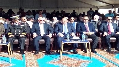 وزير التنمية المحلية: بورسعيد قاطرة التنمية لمصر مع مدن القناة 