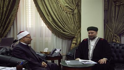مفتي الجمهورية يستقبل رئيس الجامعة الإسلامية الروسية لبحث أوجه تعزيز التعاون الديني