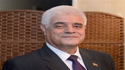 حملة مكبرة لازالة التعديات علي السكة الحديد بالبساتين