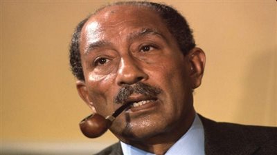 مئوية الرئيس الراحل أنور السادات تستحوذ على مقالات كتاب الصحف