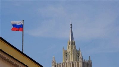 روسيا تحث سوريا على بسط سيطرتها بالمناطق التي تنسحب منها أمريكا