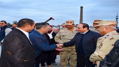 الرئيس السيسي يقوم بجولة تفقدية لمشروعات محور روض الفرج والمتحف المصري الكبير وتطوير هضبة الأهرام