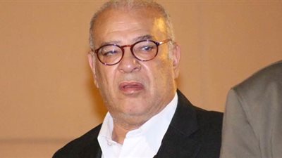 صلاح عبدالله يدخل في صراعات مع رجال الأعمال.. ما الأسباب؟