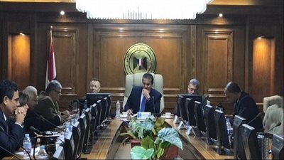 وزير التعليم العالي يرأس اجتماع صندوق العلوم والتنمية التكنولوجية