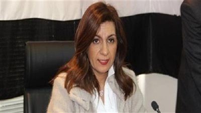 وزيرة الهجرة تعلن تخصيص بريد إلكتروني لتلقي شكاوى عدم تفعيل إجازات المصريين بالخارج
