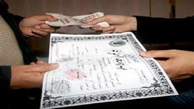 بعد هروبه إلى مصر.. الكويت تتسلم مزور الشهادات الجامعية