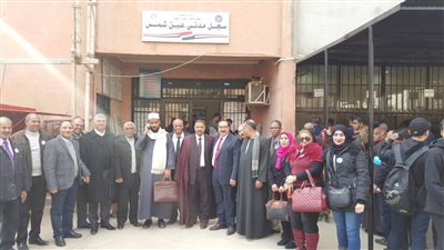 بالصور.. نائب 