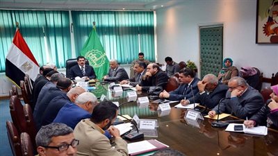 مرزوق يعقد إجتماعا مع رئيس جهاز التفتيش على البناء لمناقشة مشكلات تراخيص البناء