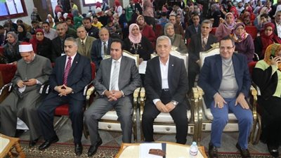 نائب وزير التربية والتعليم لشئون المعلمين يواصل جولاته التفقدية للمحافظات