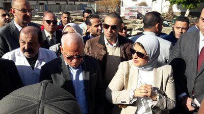 وزيرة الصحة تتففد أعمال تطوير مستشفى بور فؤاد العام 