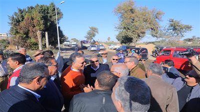 وزير النقل يتابع تطوير طريق المنيا / ابوقرقاص ويوجه بالإنتهاء من الأعمال إبريل القادم