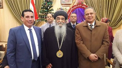 في اطار تفعيل مبادرة بيت العائلة لطلاب المدارس طلاب ادارة غرب يشاركون في احتفالات الأخوة الأقباط باعيادهم  