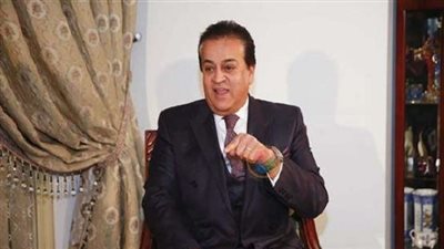 عبد الغفار يستعرض تقرير عن واقعة انفجار بغرفة التعقيم المركزية بالمبنى الرئيسي بالمستشفى الجامعى بالمنصورة