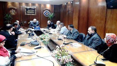 محافظ السويس يواجه تسيب الشارع السويسى بحزمة من القرارات.. ماهى ؟