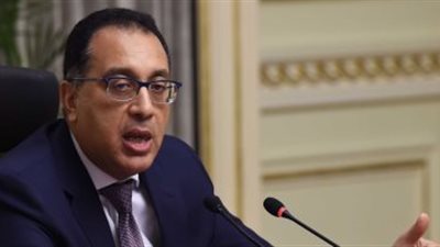 رئيس الوزراء يعزى أسرة الشهيد مصطفى عبيد.. ويؤكد: لن ننساكم