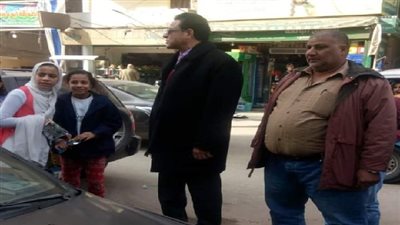 نائب المحافظ: إزالة جميع الحواجز الحديدية والبراميل الموجودة بشارع أثر النبى بمصر القديمة