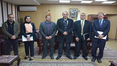 محافظ الغربية يستقبل وفداً من مركز المعلومات ودعم إتخاذ القرار بمجلس الوزراء