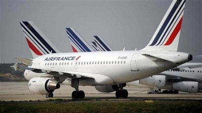«إير فرانس» تعتزم وقف جميع رحلاتها إلى السعودية