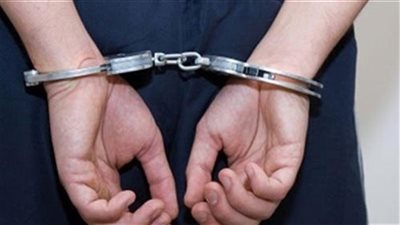 القبض على عاطل يقوم بسرقة الأجهزة الكهربائية بالمقطم