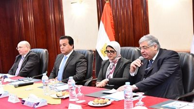 تفاصيل اجتماع «الأعلى للصحة» بحضور وزيري الصحة والتعليم العالي